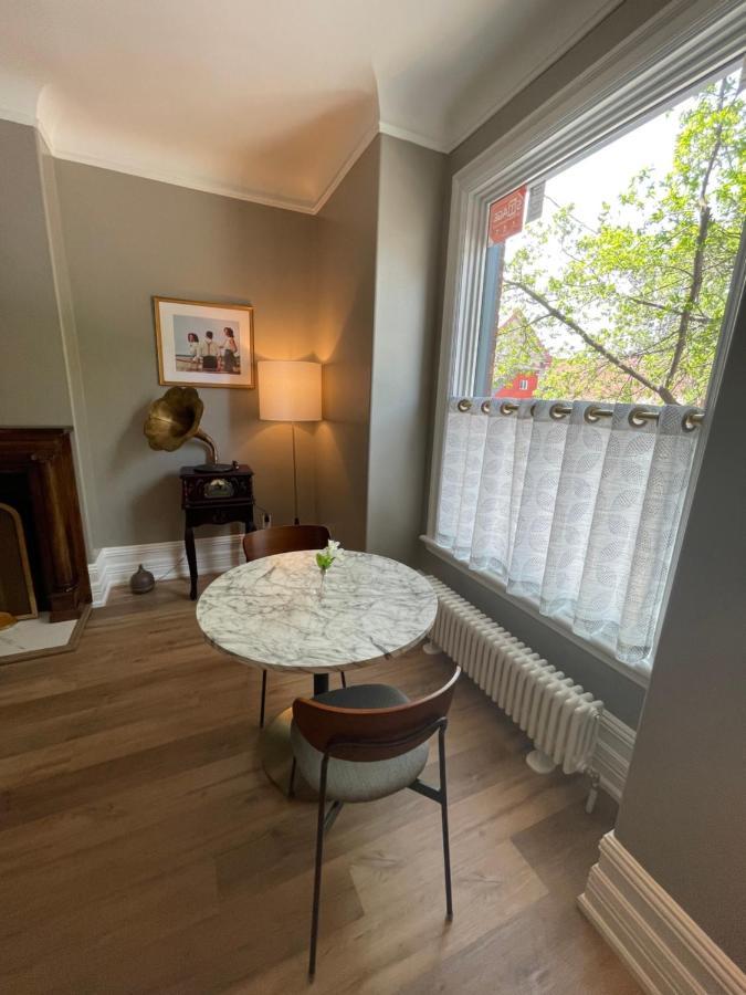 The Century House Bed And Breakfast Ottawa Bagian luar foto
