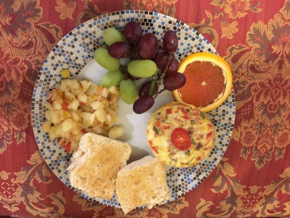 The Century House Bed And Breakfast Ottawa Bagian luar foto